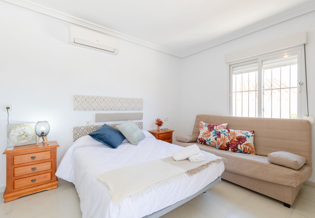 Villa en Orihuela Costa - Fidalsa Grand Mediterranean Beachfront