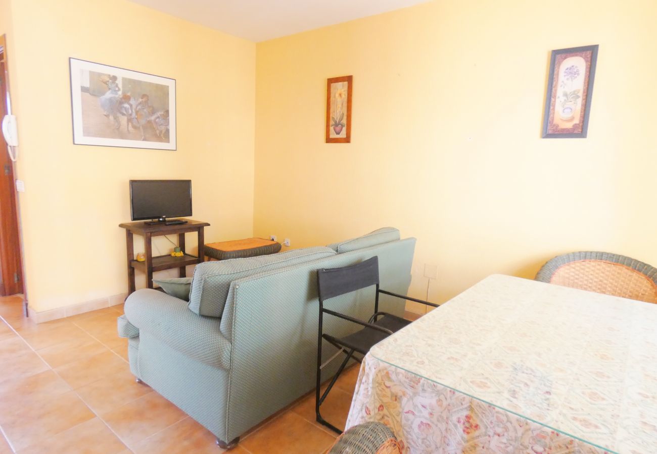 Casa adosada en Chiclana de la Frontera - R068 Balconera 106