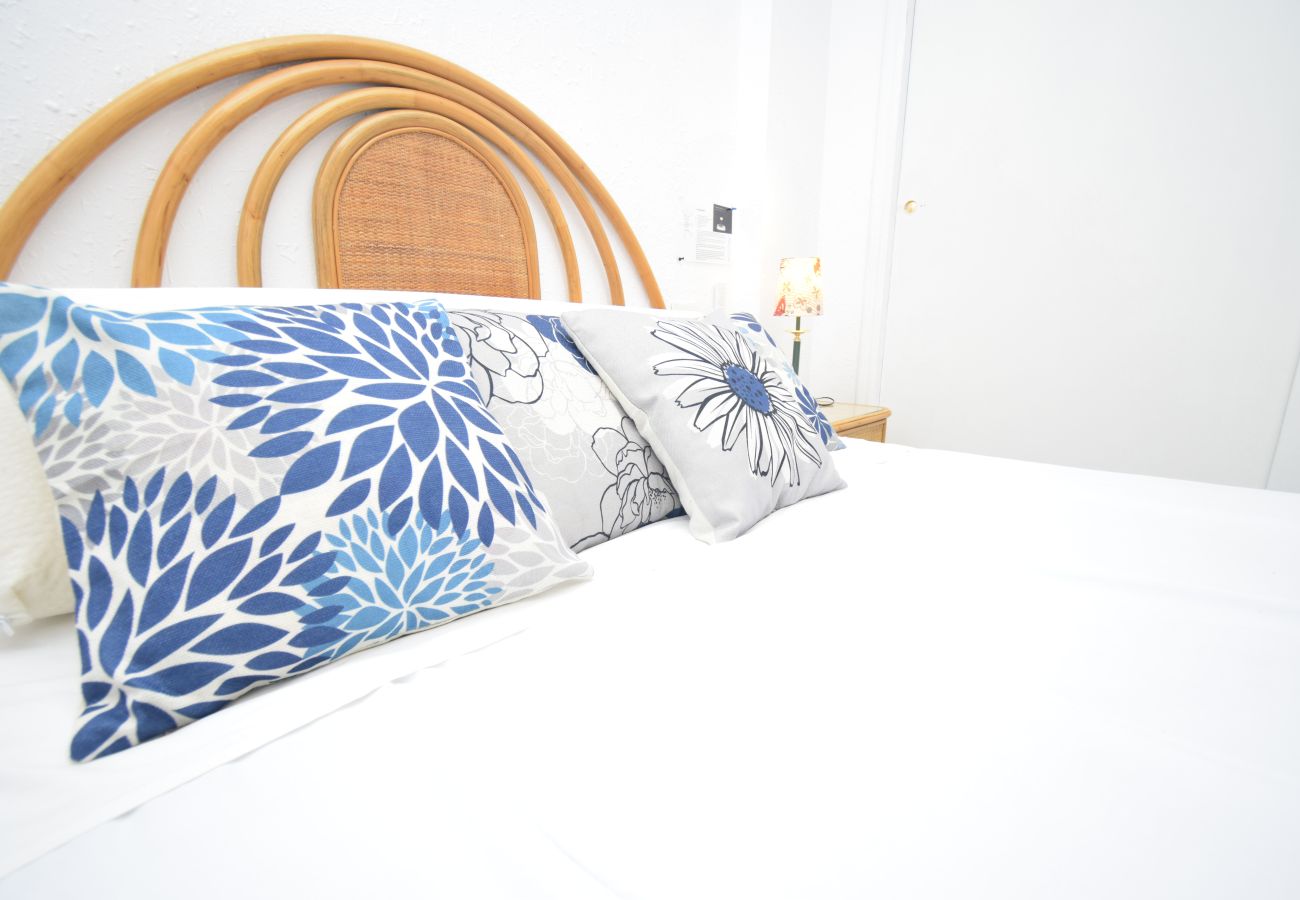 Apartamento en Cala de Finestrat - MARINA BAIXA 3D