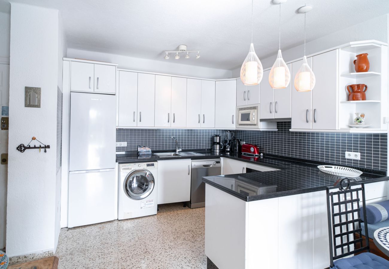 Apartamento en Nerja - Capistrano Playa 403 by Casasol