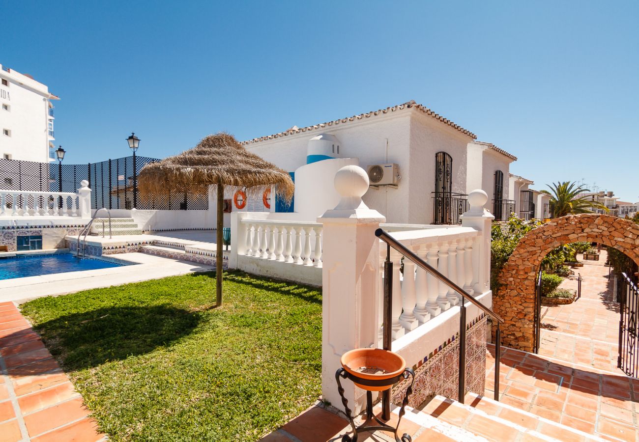 Apartamento en Nerja - Verano Azul 32 by Casasol