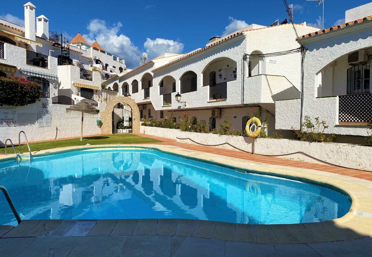 Apartamento en Nerja - Verano Azul 32 by Casasol