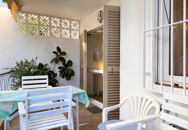 Apartamento en Nerja - Acapulco Playa 100 by Casasol
