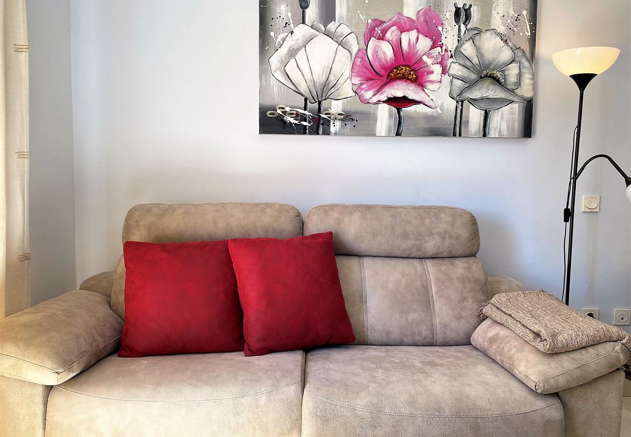 Apartamento en Nerja - Triton Urban Apartment by Casasol