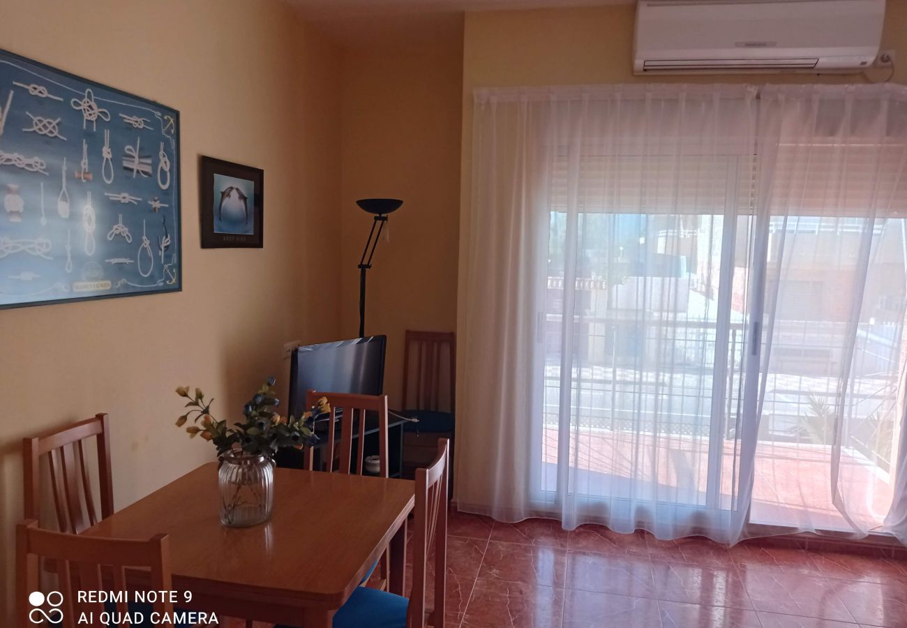 Apartamento en Xeraco Playa - 4.Avda La Mota 10 1º B izda.