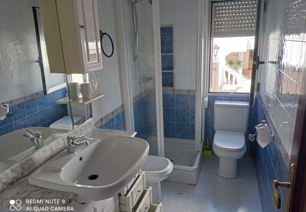 Apartamento en Xeraco Playa - 4.Avda La Mota 10 1º B izda.