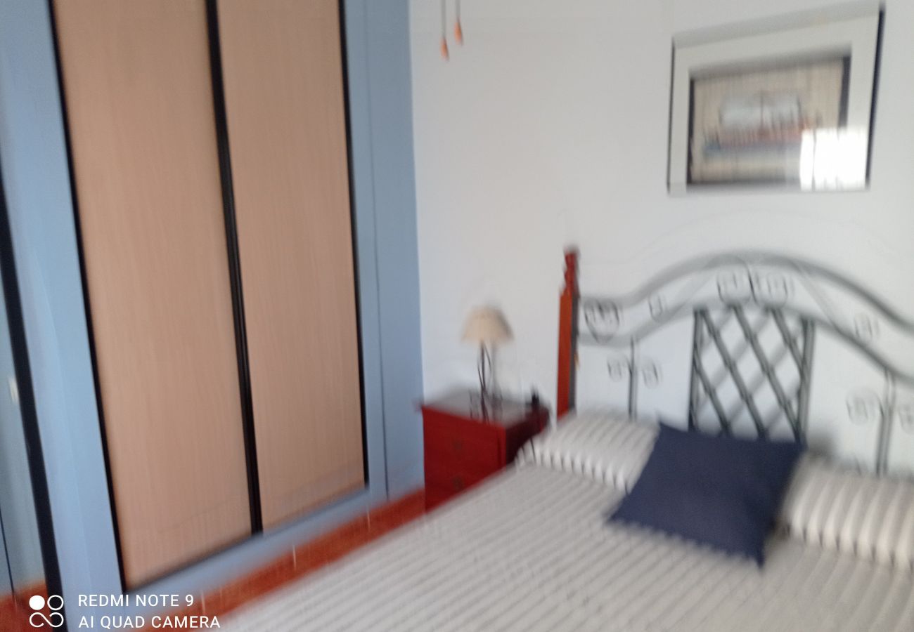 Apartamento en Xeraco Playa - 4.Avda La Mota 10 1º B izda.