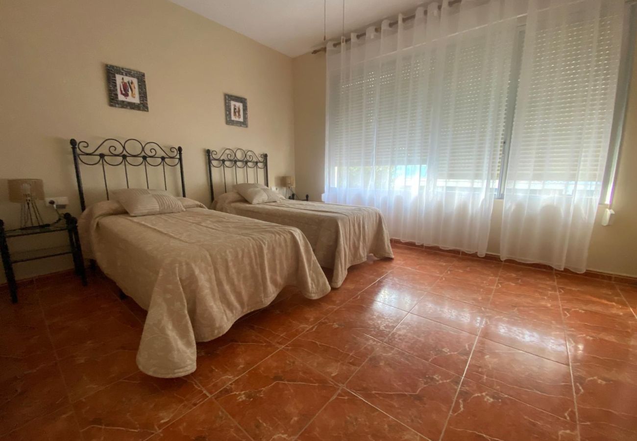 Apartamento en Xeraco Playa - 4.Avda La Mota 10 1ºA dcha.