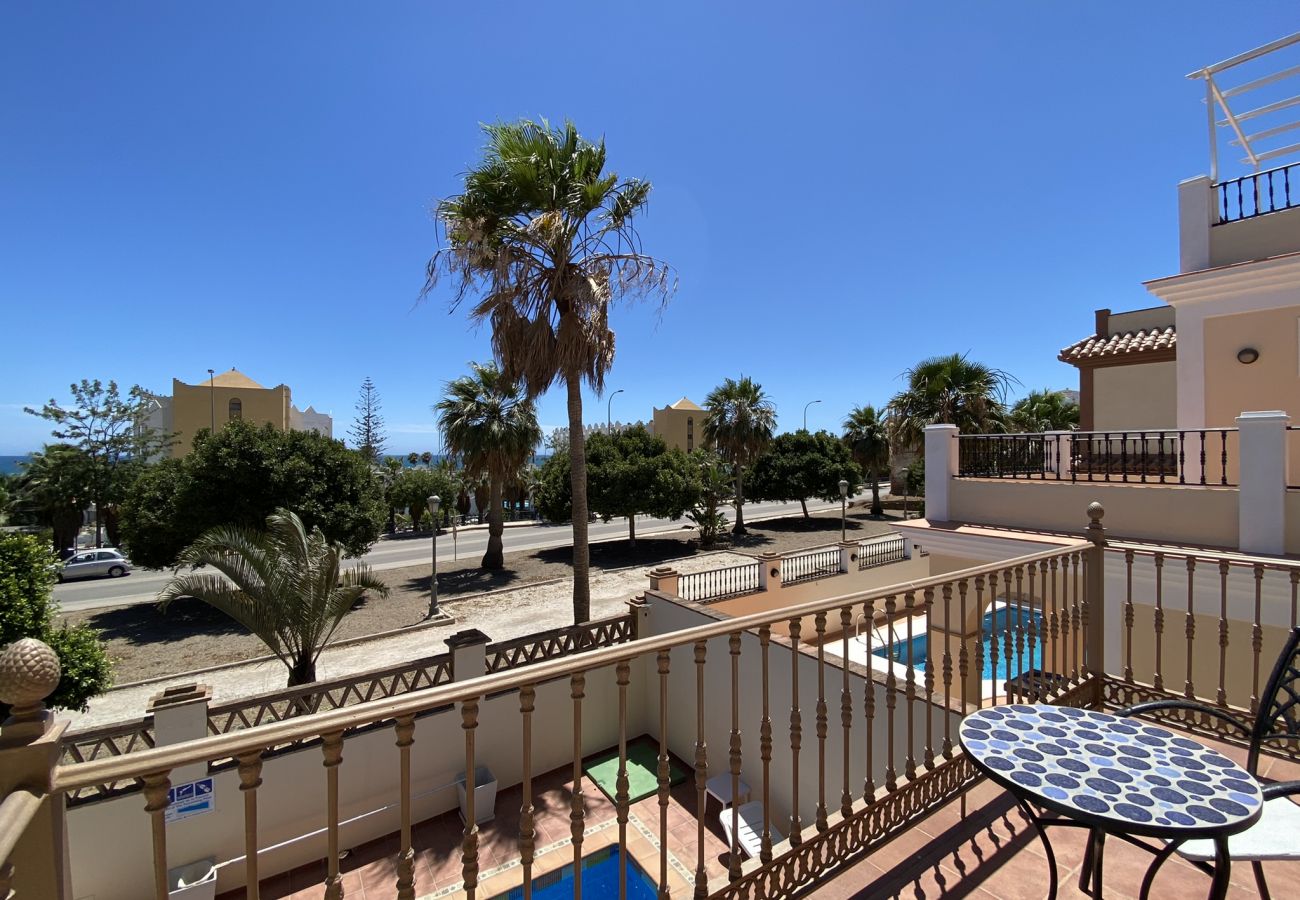 Villa en Nerja - Villa Madrid Private Pool by Casasol