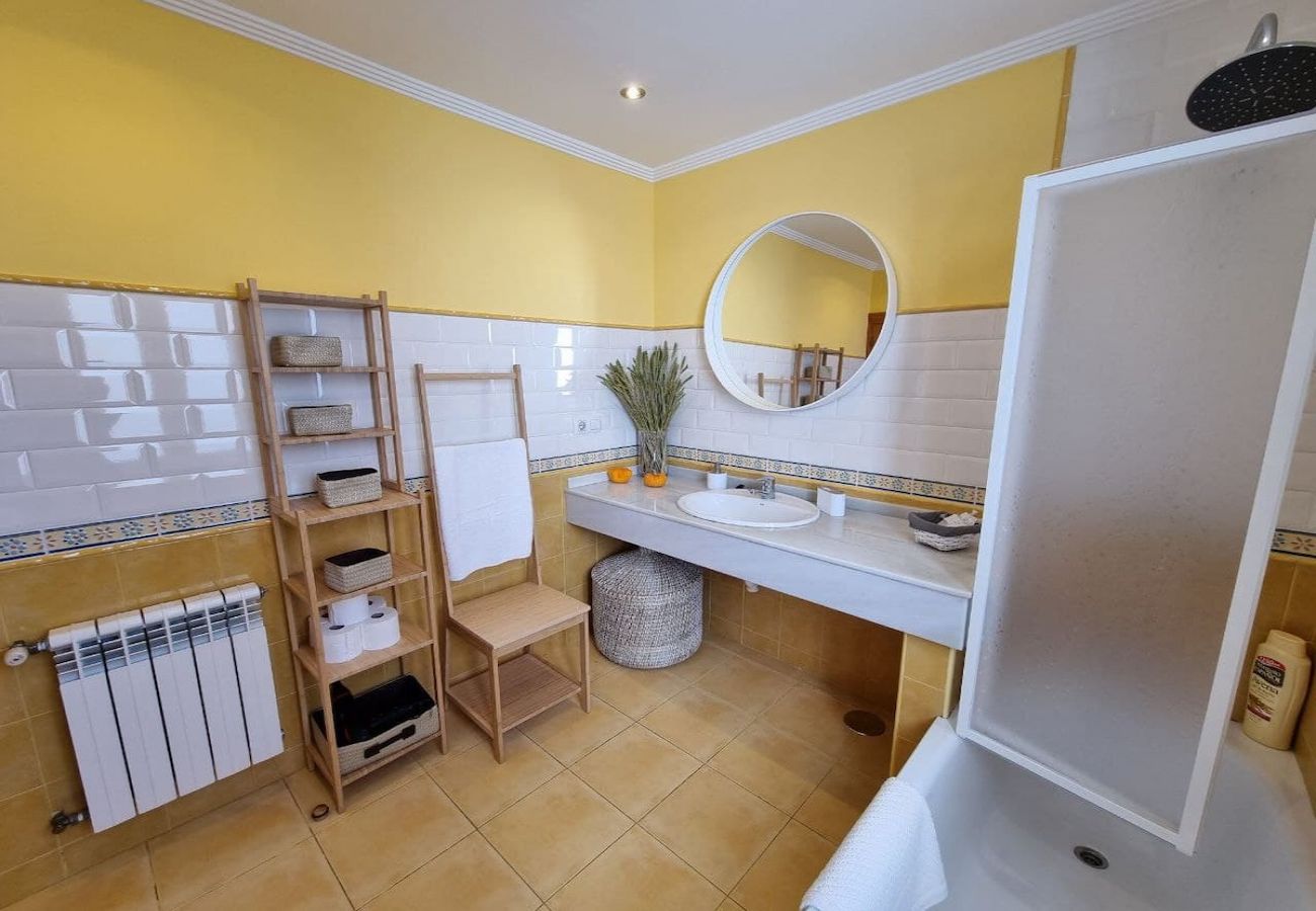 Apartamento en Gijón - 123A - A un paso de la playa, muy luminoso