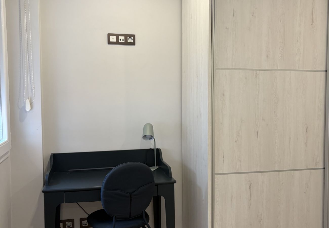 Apartamento en Gijón - 136A - Apartamento moderno en la playa