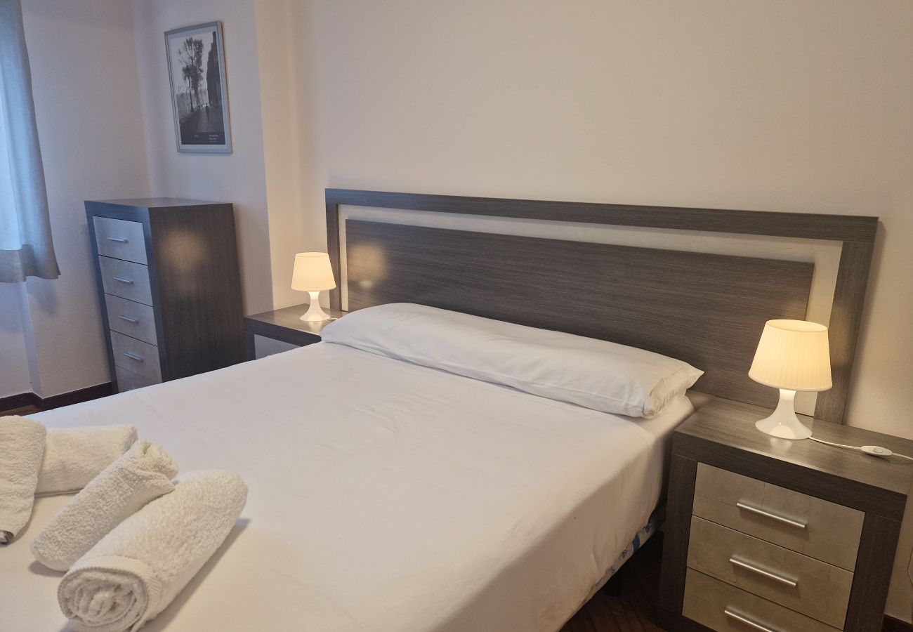 Apartamento en Oviedo - 605A - Apartamento  Céntrico  2 hab