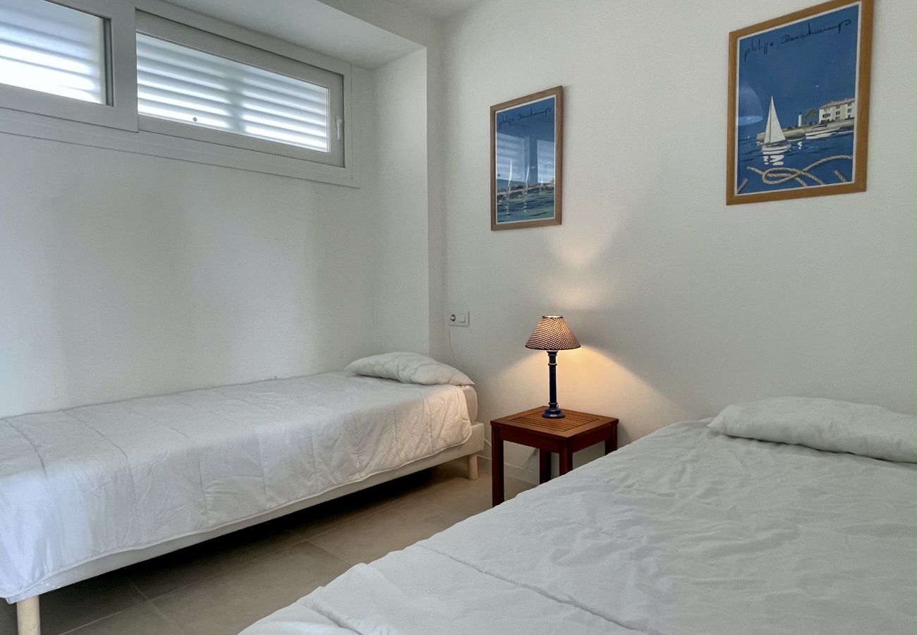 Apartamento en Estartit - CATALONIA 1-7