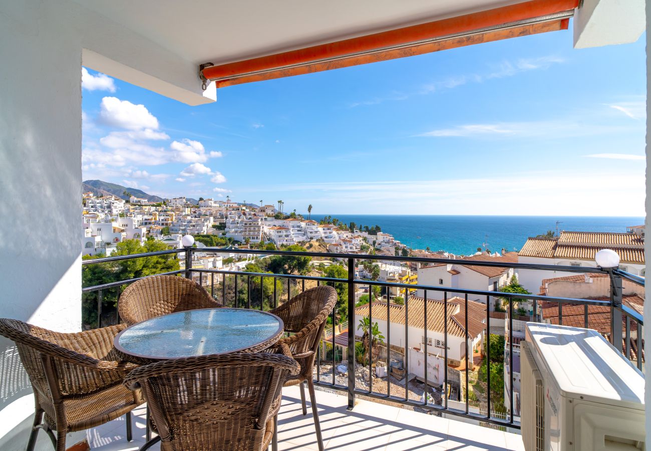 Apartamento en Nerja - Miami 44 Seaview  by Casasol