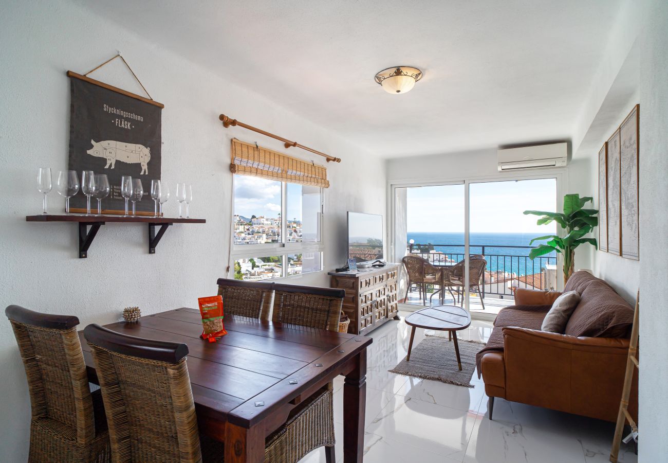 Apartamento en Nerja - Miami 44 Seaview  by Casasol