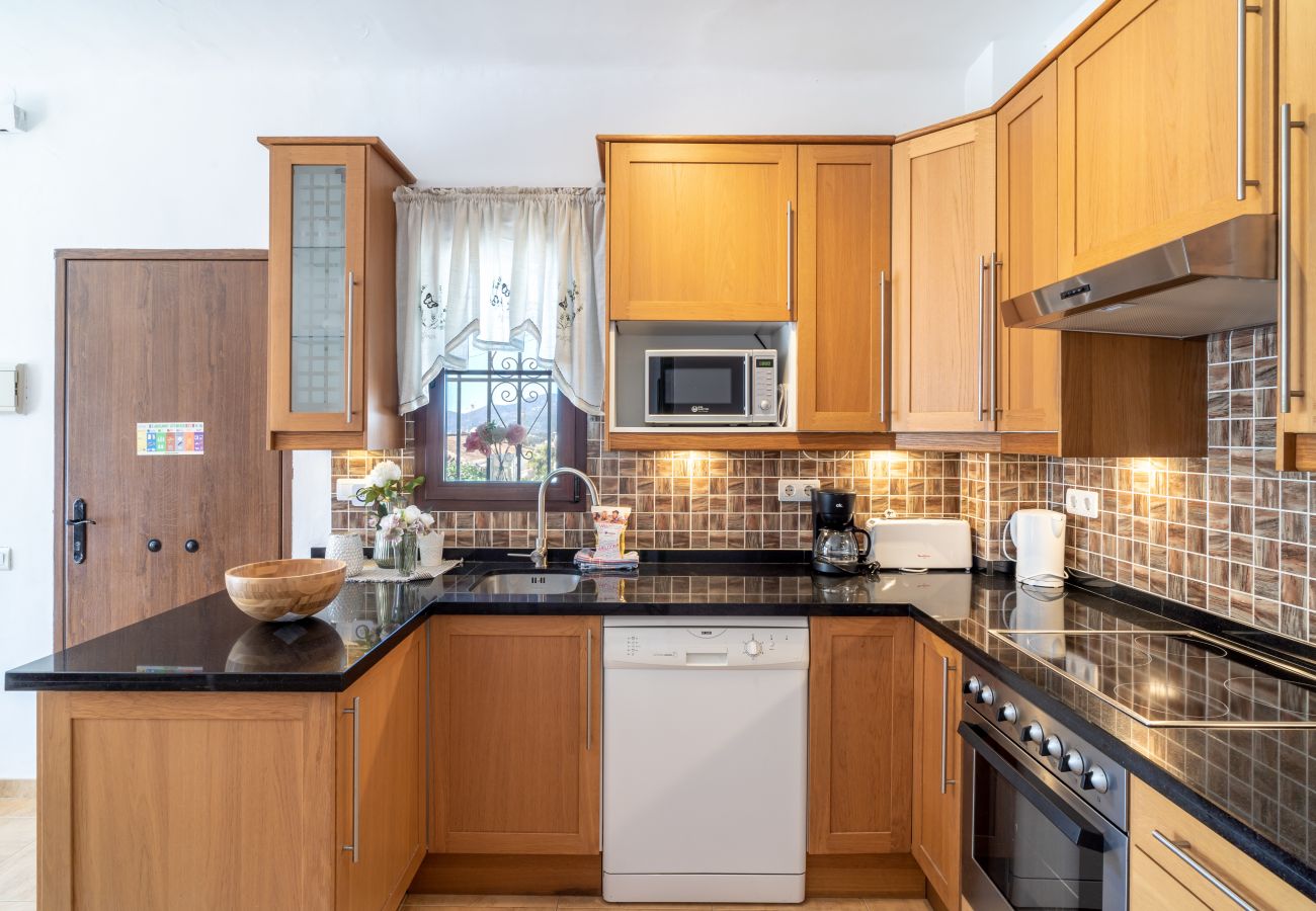 Apartamento en Nerja - Los Naranjos 25A Private Pool Capistrano Village
