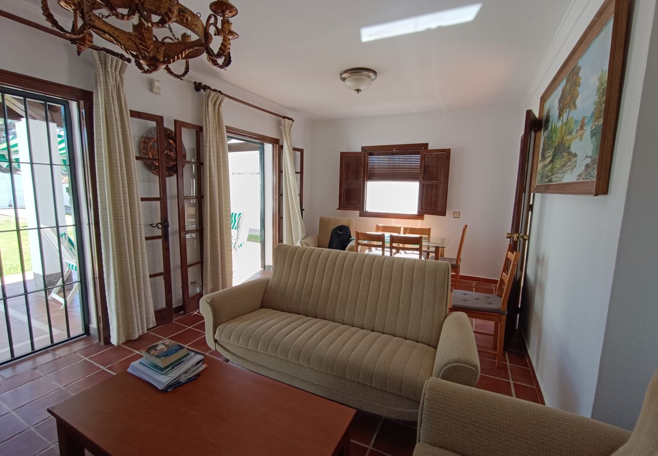 Chalet en Chiclana de la Frontera - R087 Chalet Augusta Emérita