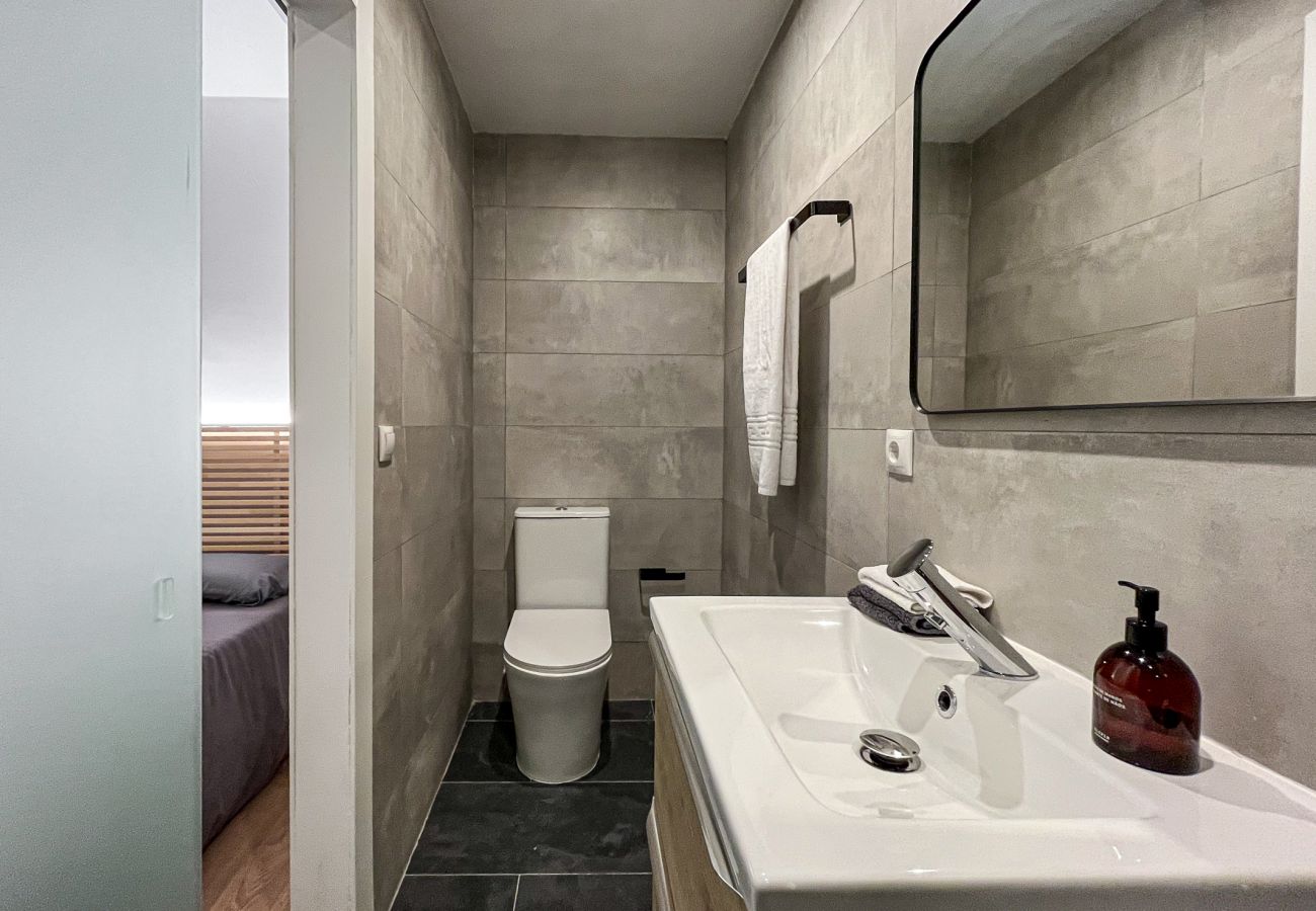 Apartamento en Oviedo - 625A 5 dormitorios con baño