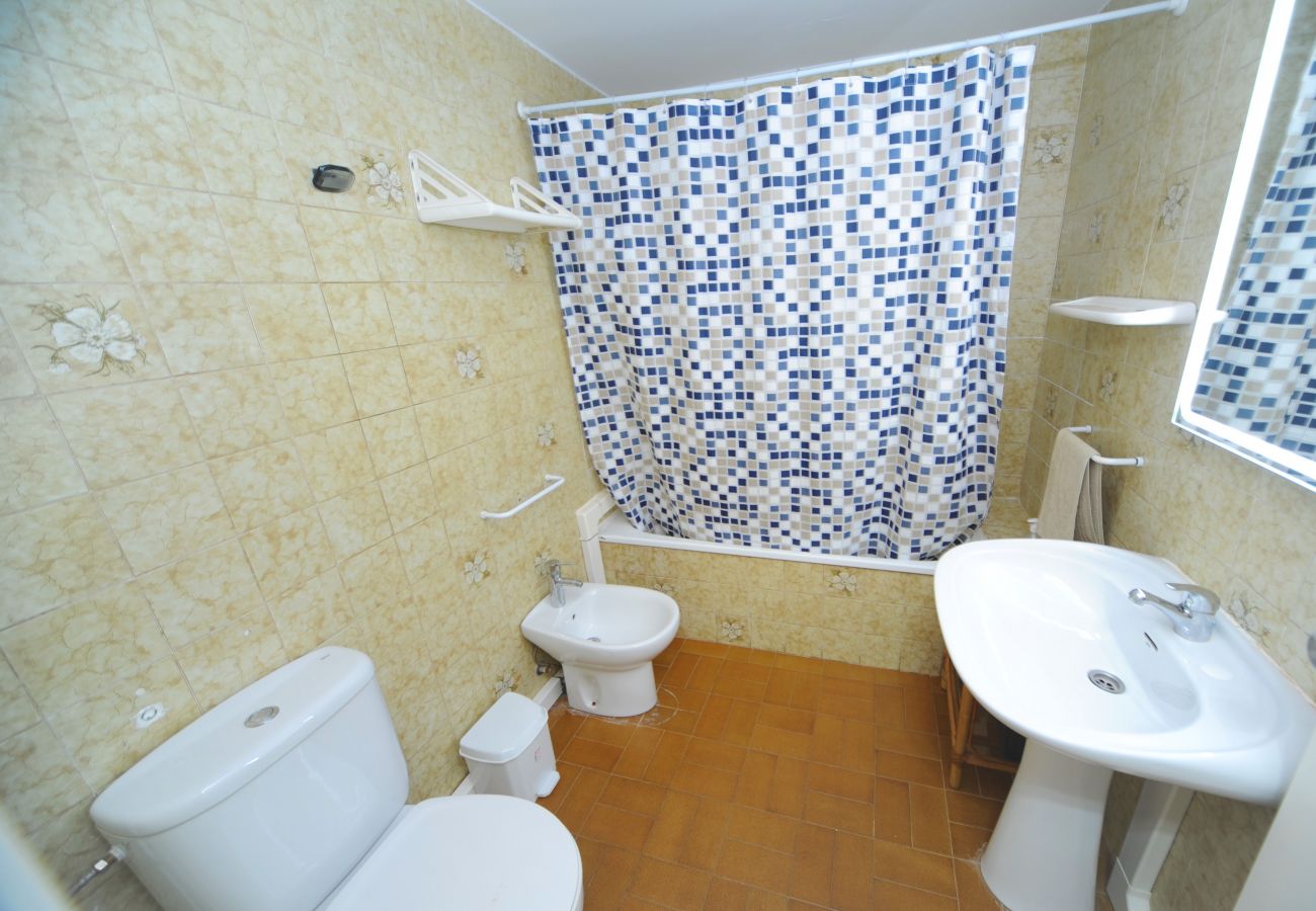 Apartamento en Benicàssim - LOS DELFINES BLOQUE A -4-B