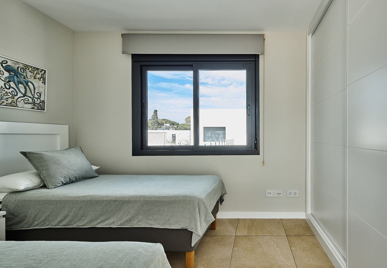 Villa en Chiclana de la Frontera - Villas del Pinar 3 R119