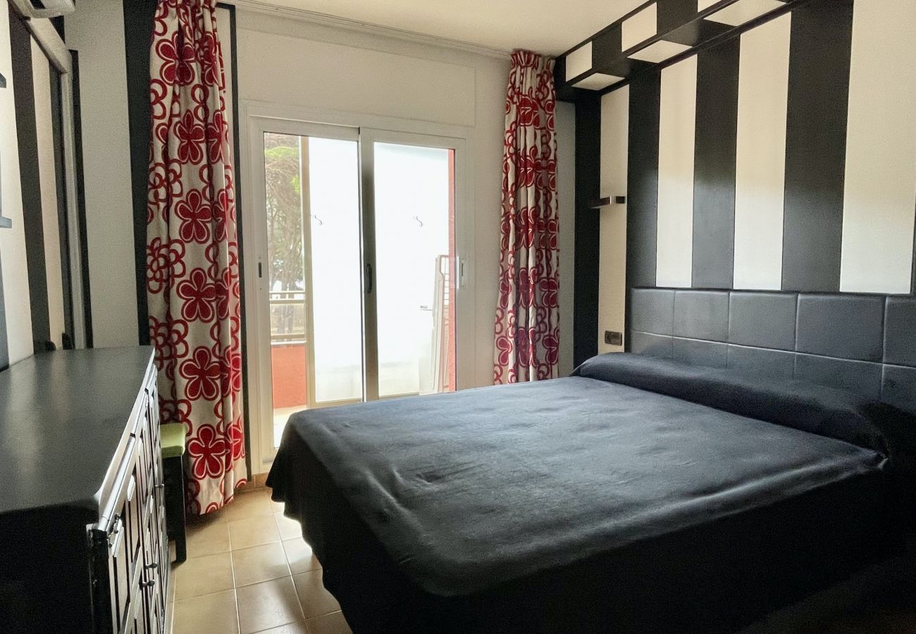 Apartamento en Estartit - SALLES BEACH 03