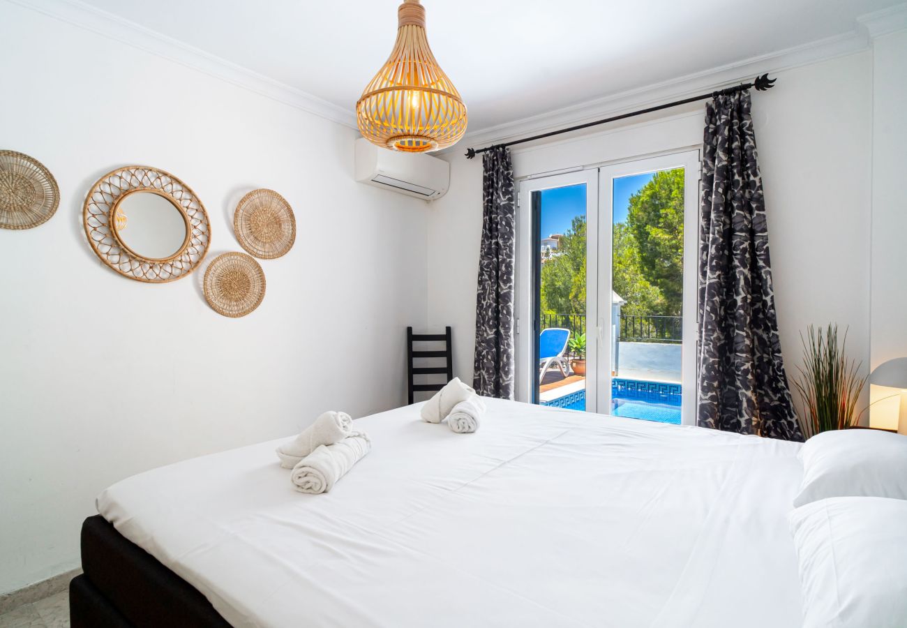 Villa en Nerja - Aljamar 4A Burriana Beach by Casasol