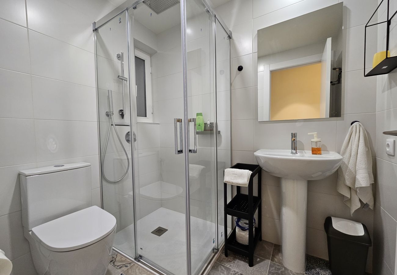 Apartamento en Gijón - 1A100 Moderno y acogedor