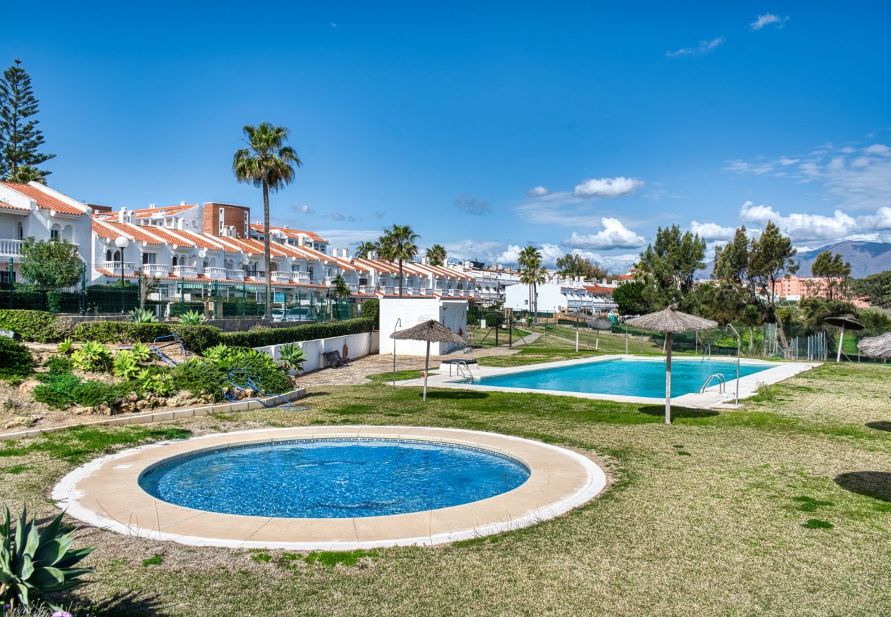 Apartamento en San Luis de Sabanillas - 3003 Beachfront Duplex Penthouse with Stunning Sea