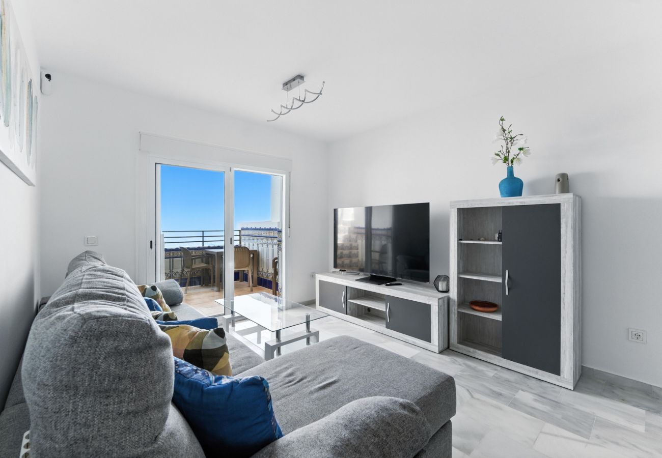 Apartamento en San Luis de Sabanillas - 3003 Beachfront Duplex Penthouse with Stunning Sea