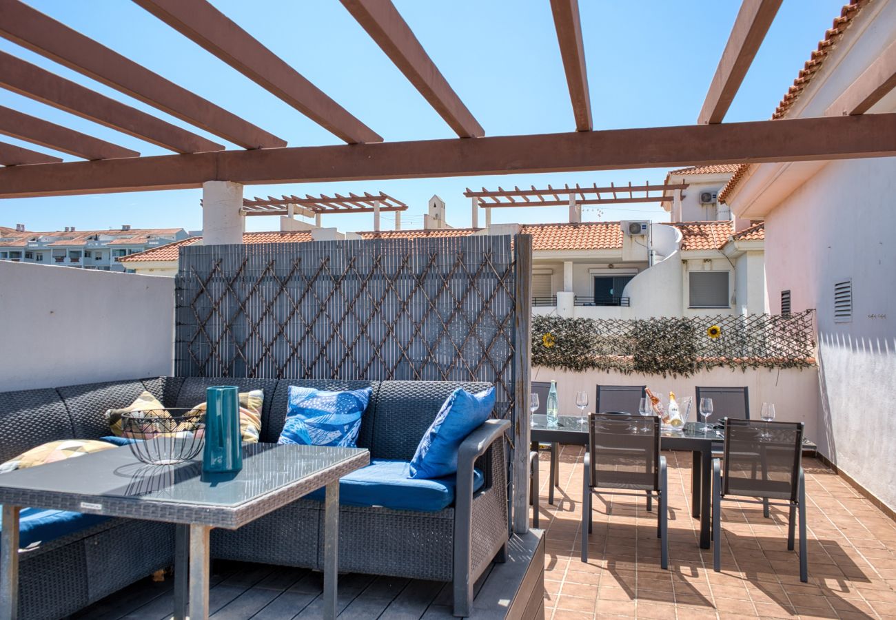 Apartamento en San Luis de Sabanillas - 3003 Beachfront Duplex Penthouse with Stunning Sea