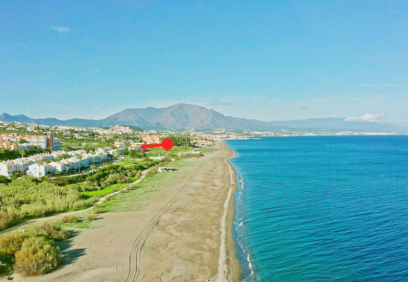 Apartamento en San Luis de Sabanillas - 3003 Beachfront Duplex Penthouse with Stunning Sea