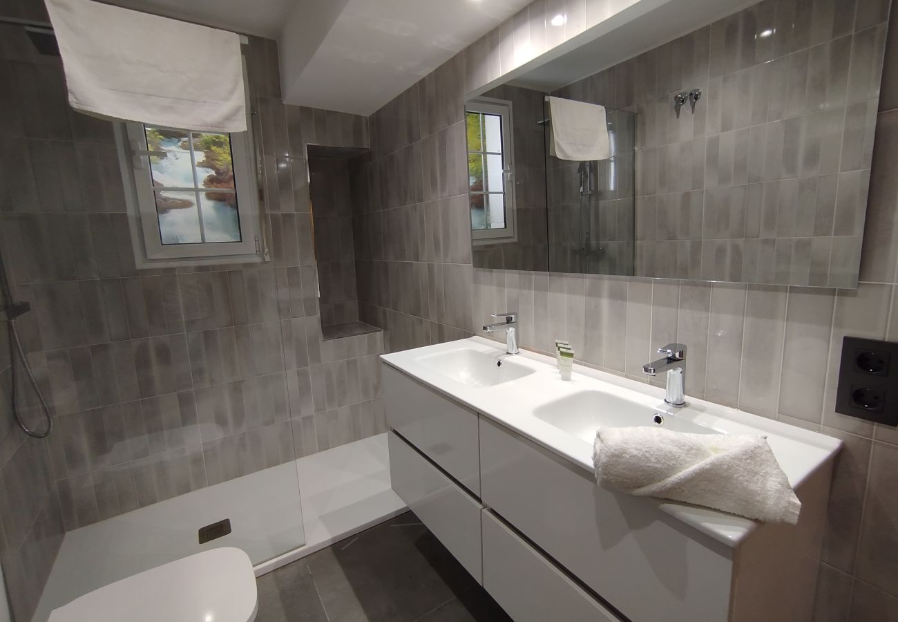 Apartamento en Oviedo - 636A Gran apartamento en pleno centro
