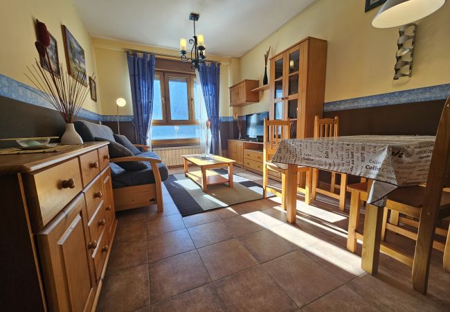 Apartamento en Aller - 21A02 Coqueto apartamento con garaje