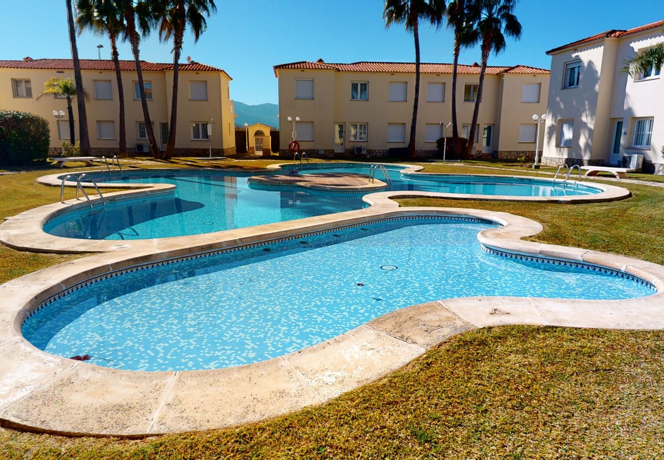 Apartamento en Oliva - Club Sevilla II 6D