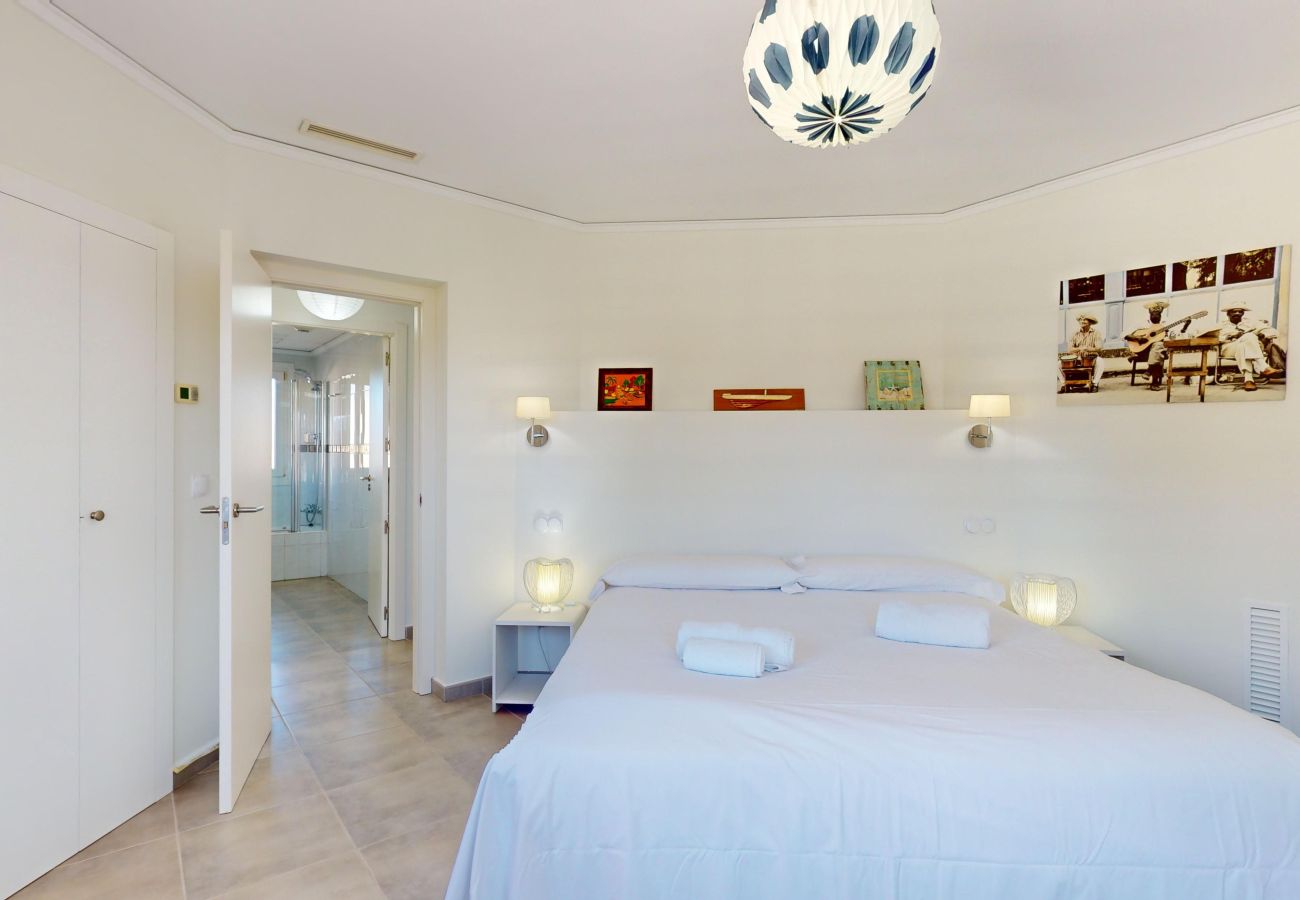 Villa en Oliva - Villa K1-1D