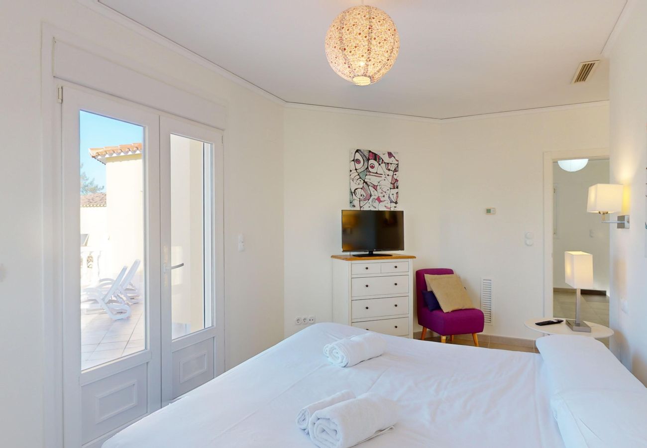 Villa en Oliva - Villa K1-1D