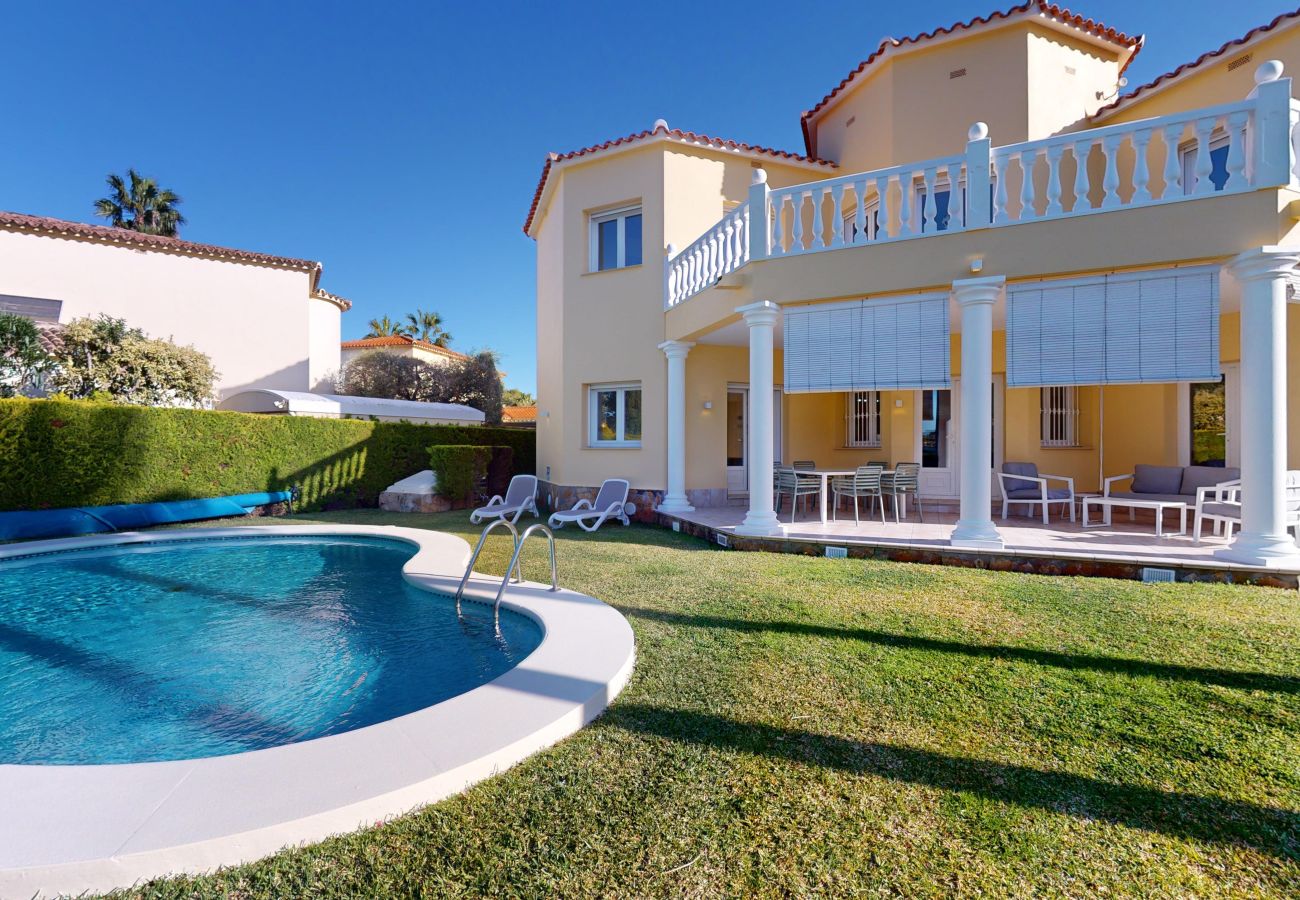 Villa en Oliva - Villa K1-1D