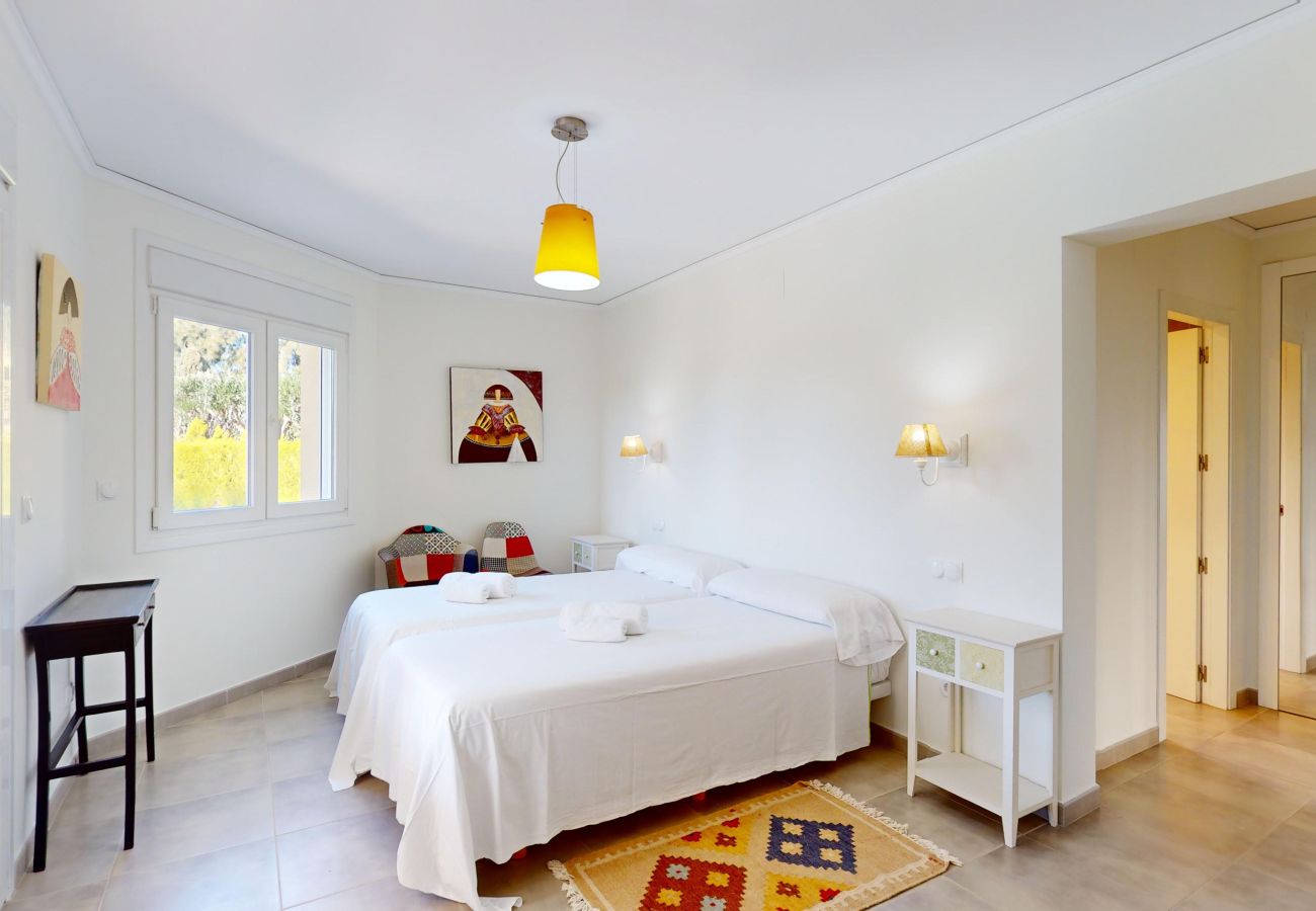 Villa en Oliva - Villa K1-1D