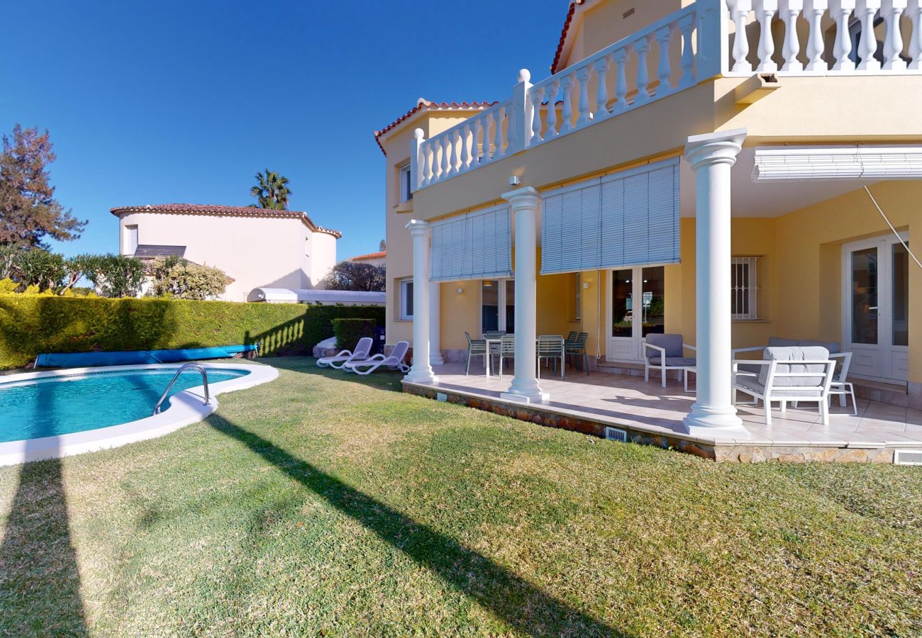 Villa en Oliva - Villa K1-1D