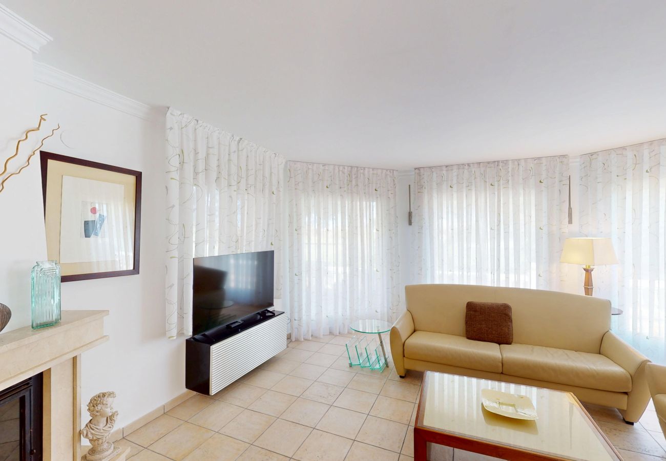 Villa en Oliva - Villa K2-58