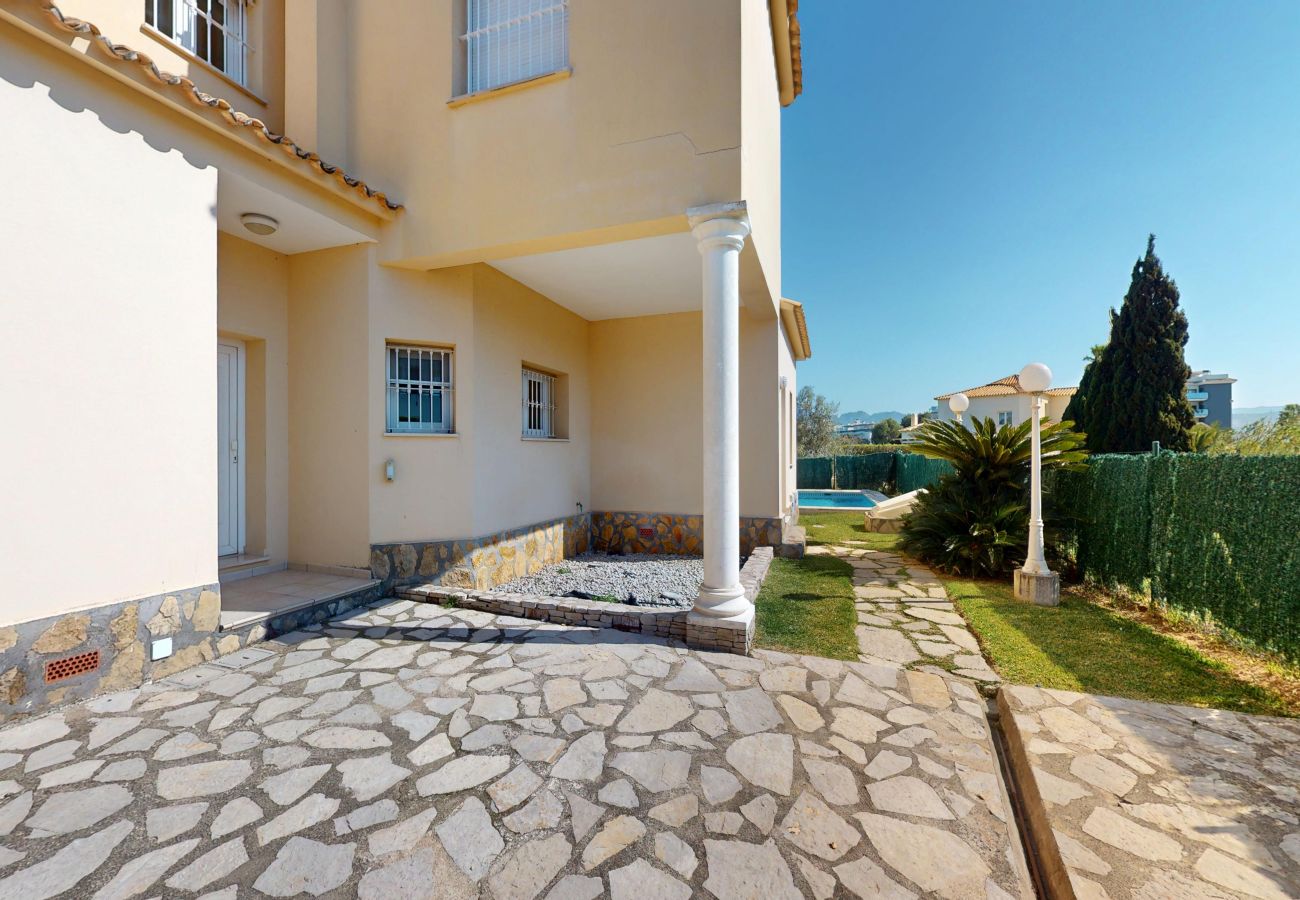 Villa en Oliva - Villa K2-58