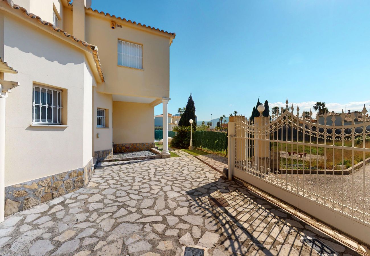 Villa en Oliva - Villa K2-58