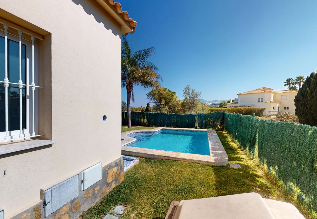 Villa en Oliva - Villa K2-58