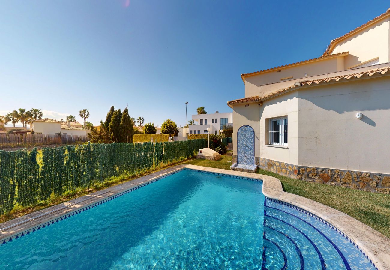 Villa en Oliva - Villa K2-58
