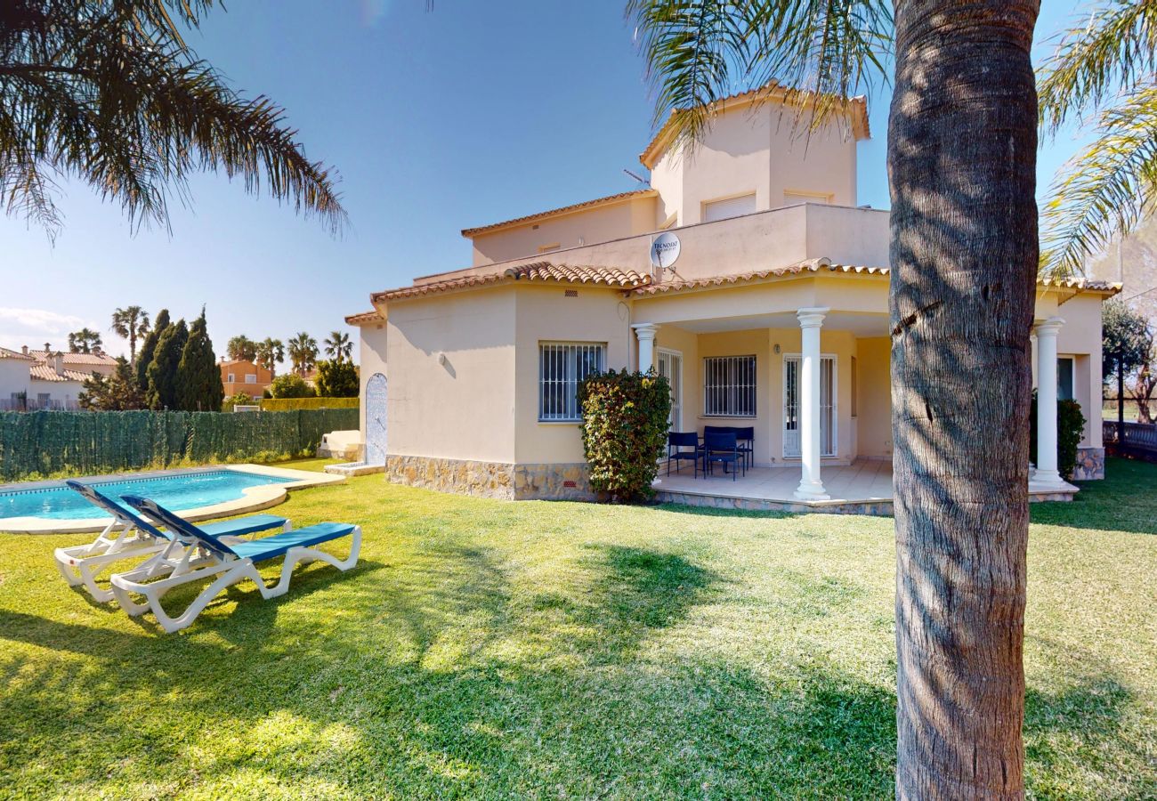 Villa en Oliva - Villa K2-58