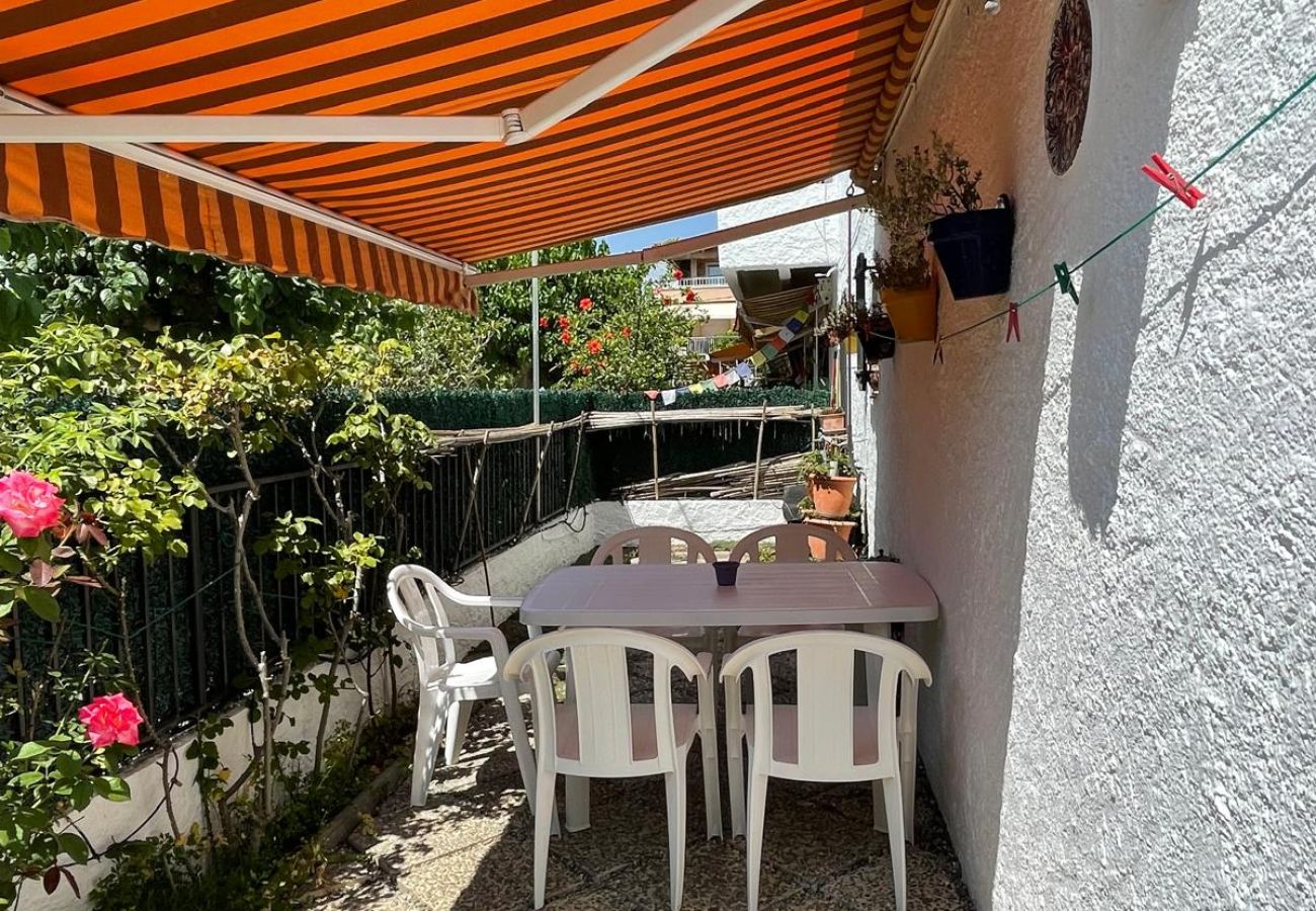 Apartamento en Estartit - EL CORTIJO PB 7