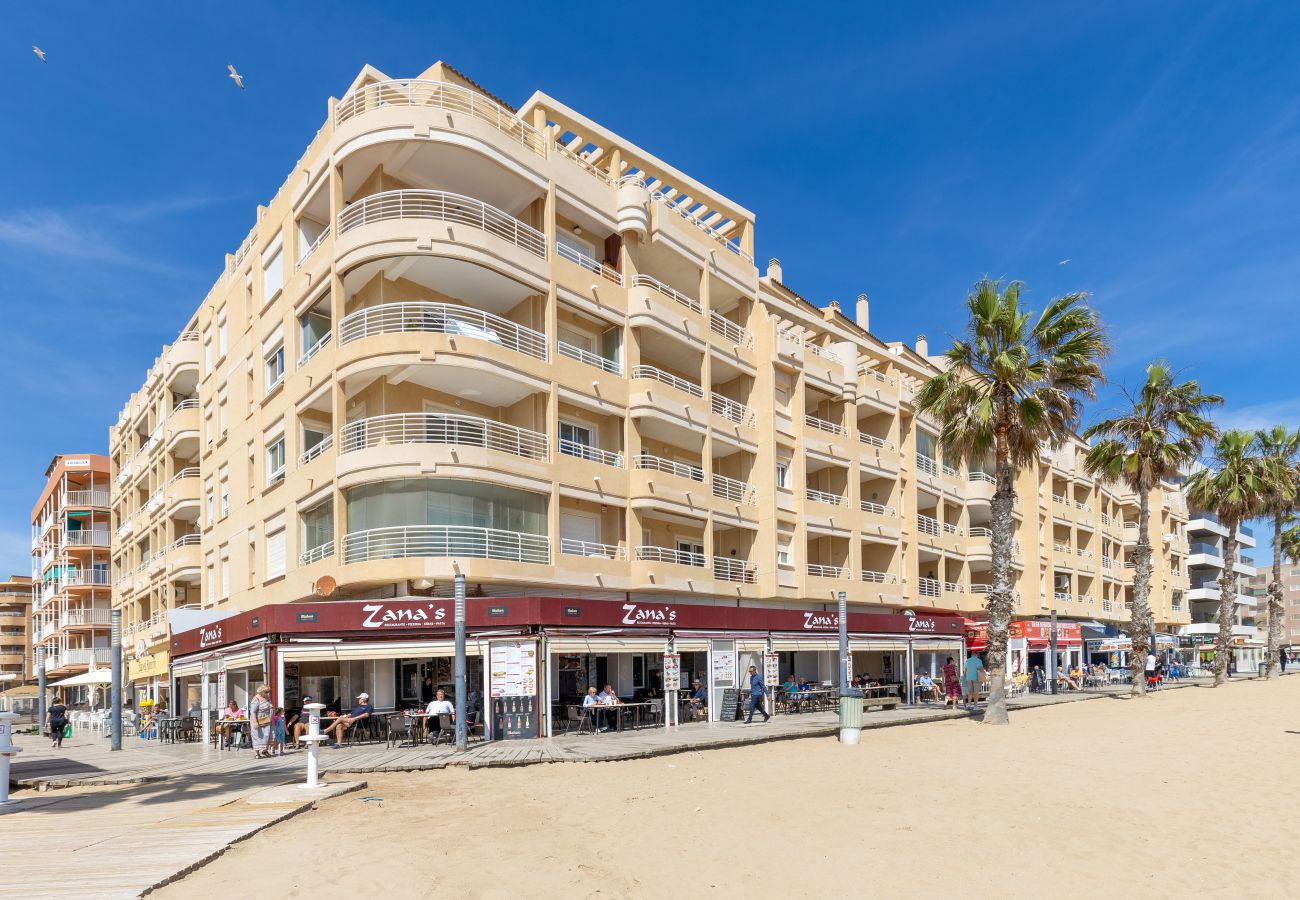 Apartamento en La Mata - Feel at Home by Fidalsa