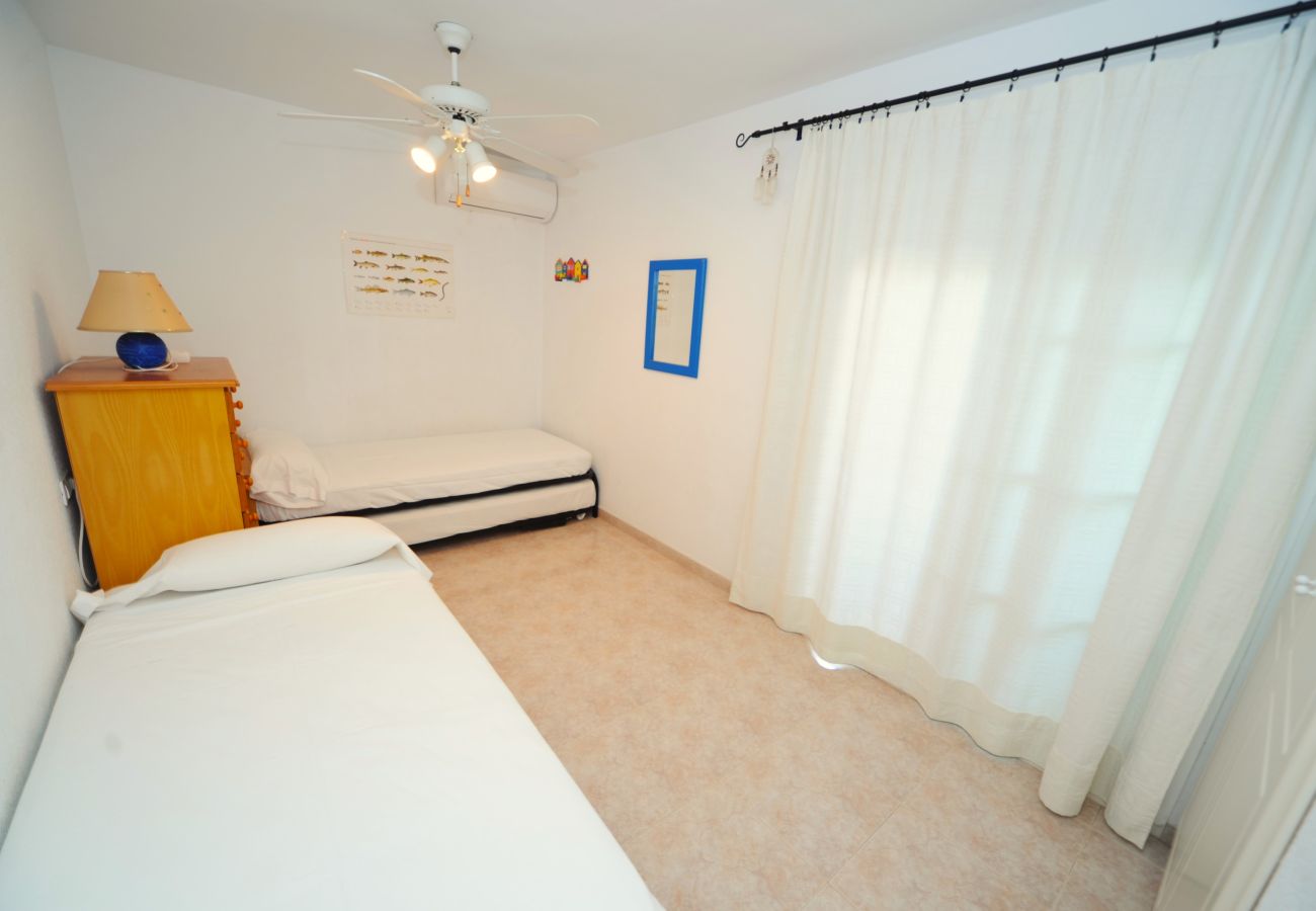 Apartamento en Benicàssim - PLAYASOL TORRE NORTE 4 T