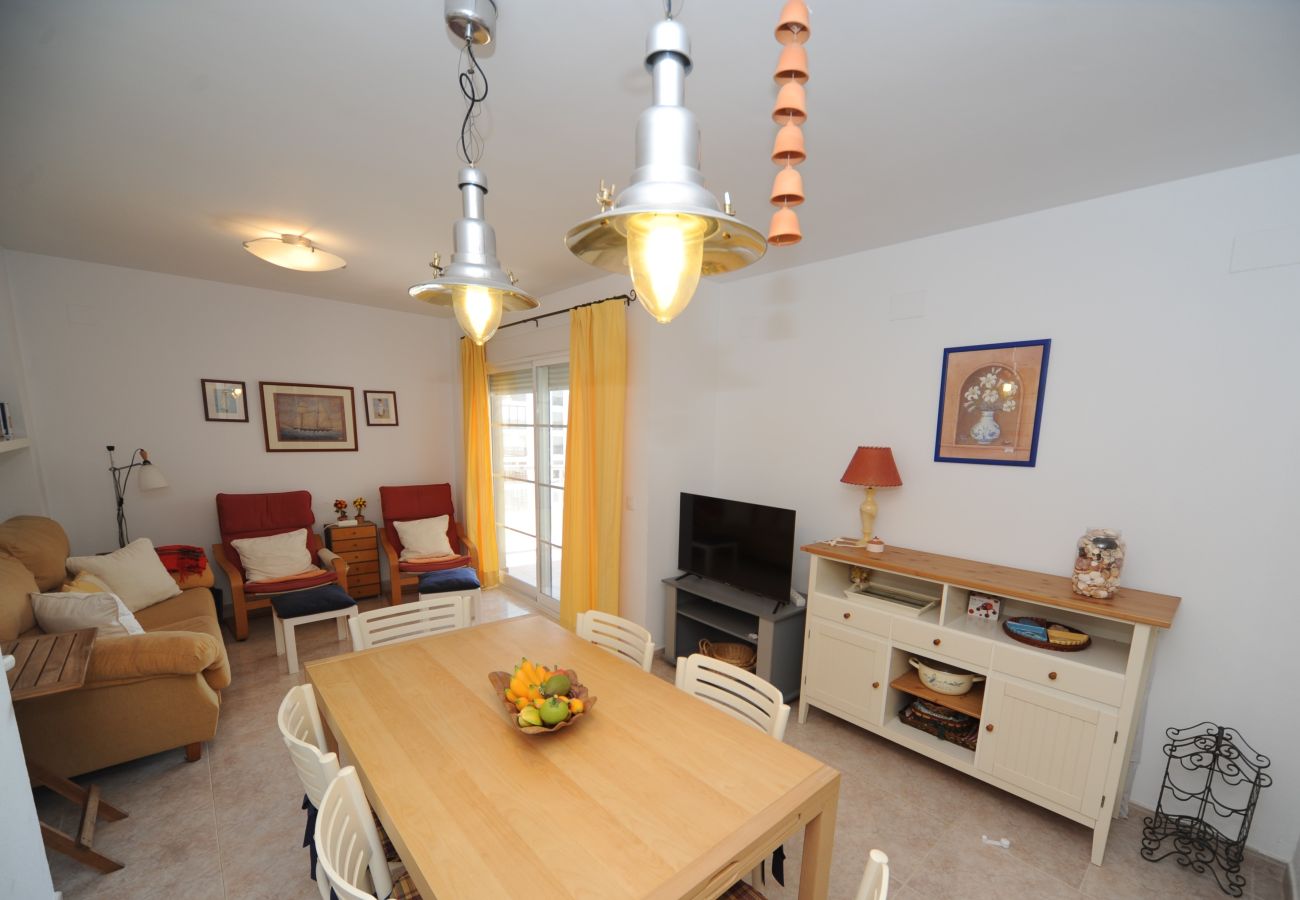 Apartamento en Benicàssim - PLAYASOL TORRE NORTE 4 T