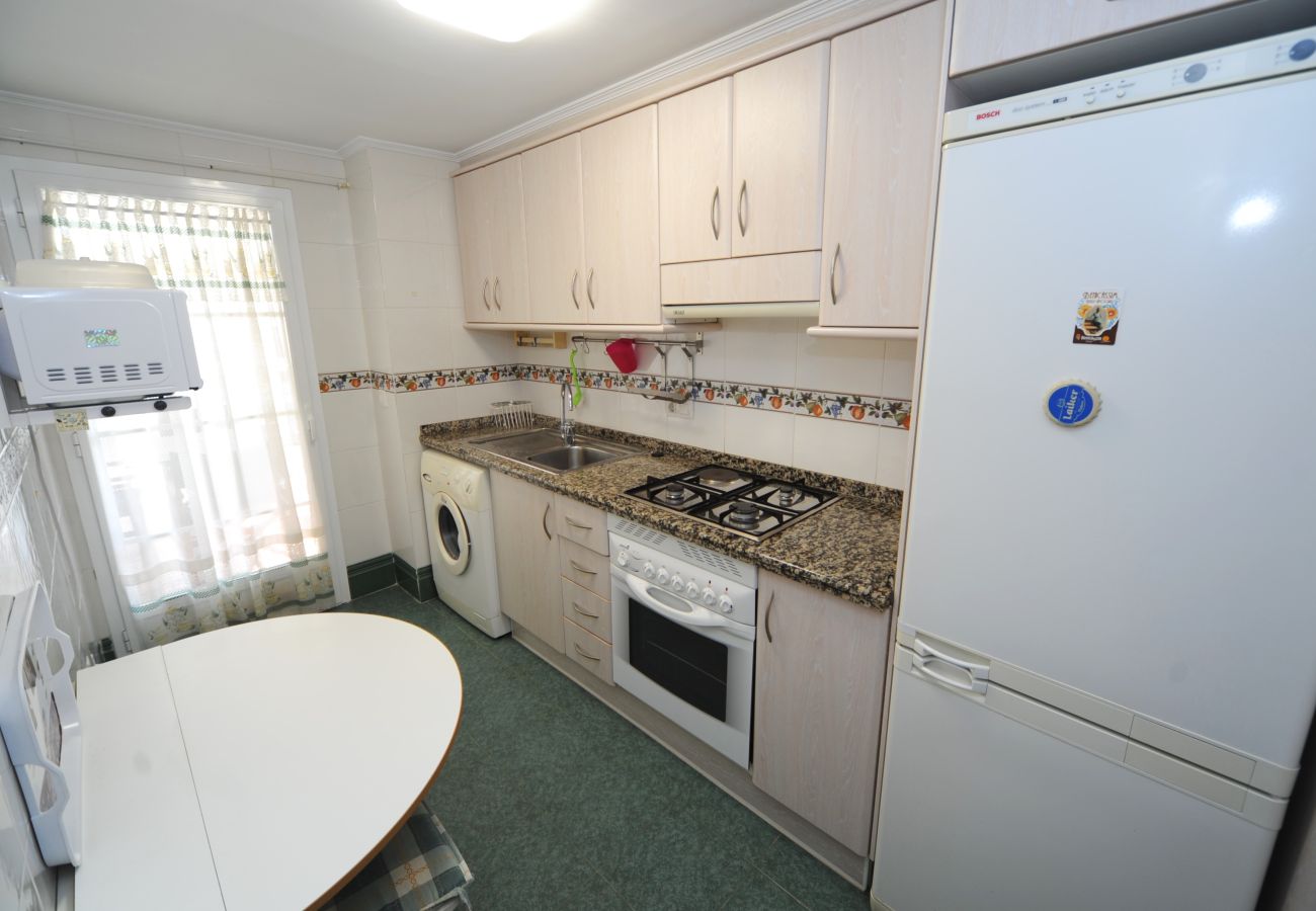 Apartamento en Benicàssim - PLAYASOL TORRE NORTE 4 T